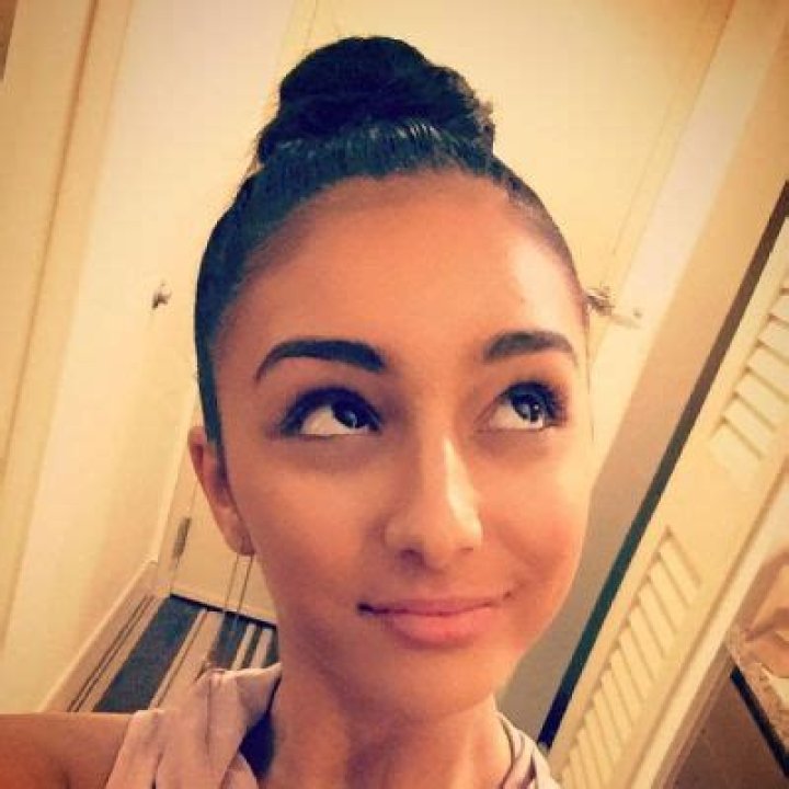 Amanda Carbajales- Net Worth, Bio, Age, Boyfriend, Height, Ethnicity