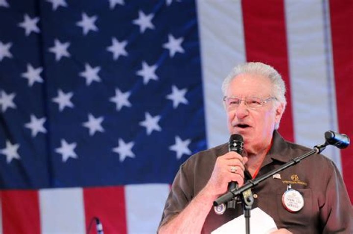 David A. Siegel Net Worth |