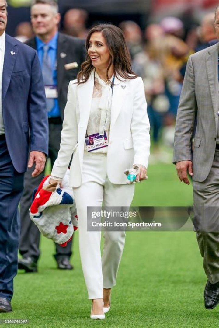 Hannah McNair Age: Meet Texans Owner Cal McNair Wife And Children