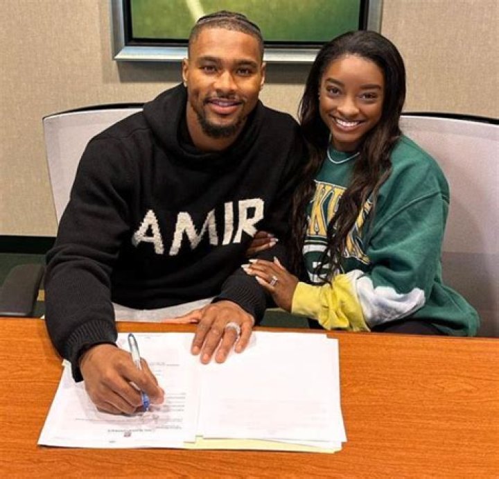 Is Amari Rodgers Tee Martin?