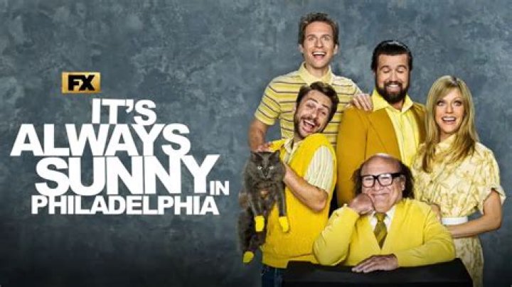 It's Always Sunny In Philadelphia's Real Waitress Backstory Makes The Character Even Funnier