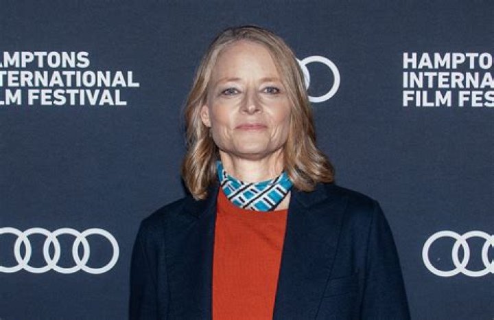 Jodie Foster Biography, Life, Interesting Facts |