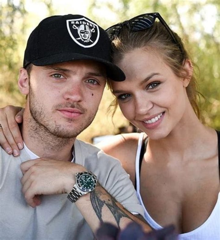Josephine Skriver- Wiki, Biography, Age, Height, Net Worth, Husband