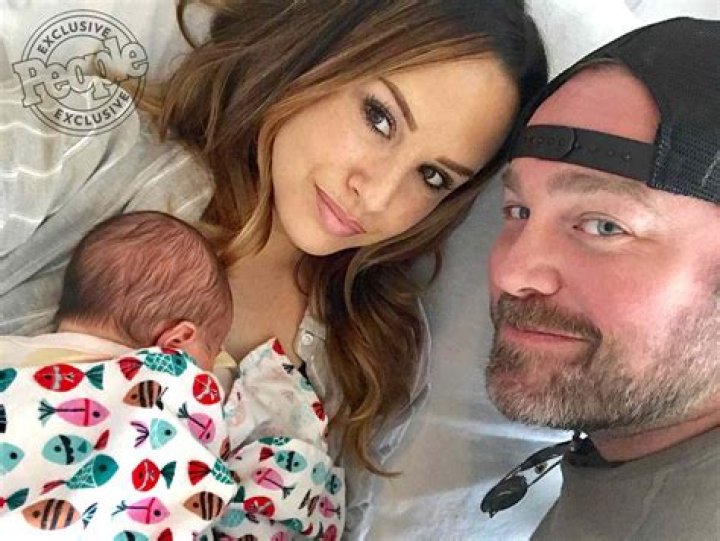 Lee Brice Welcomes Daughter Trulee Nanette