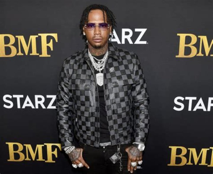 Moneybagg Yo's Baby Mama Chyna Santana Has Reportedly Passed Away |