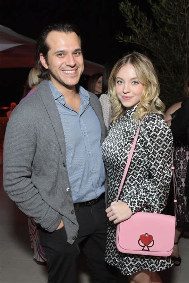 Sydney Sweeney And Jonathan Davino: Unraveling Their Marital Status