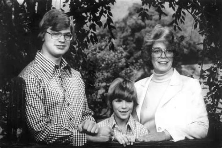 Unraveling The Complexities Of Jeffrey Dahmer's Mother: Joyce Dahmer