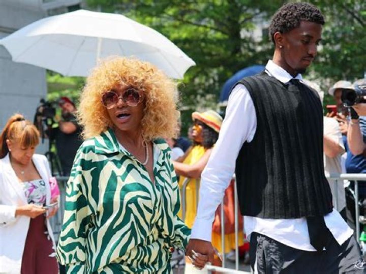Unveiling The Inspiring Story Of Janice Combs: P. Diddy's Mom