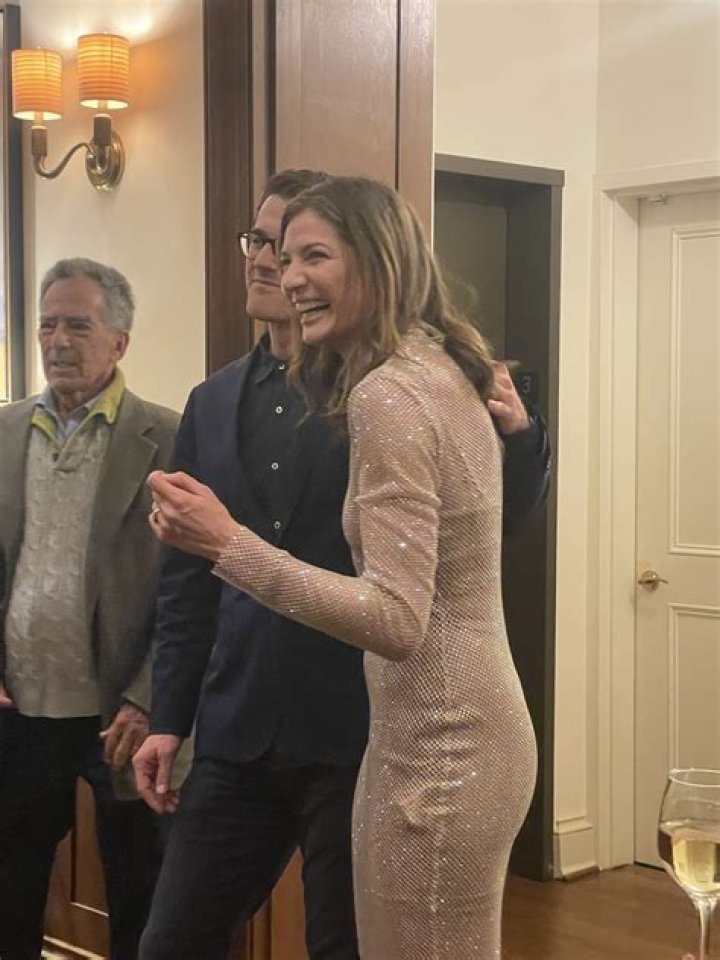 Unveiling The Untold Truths: Jacqueline Alemany's Height Explored