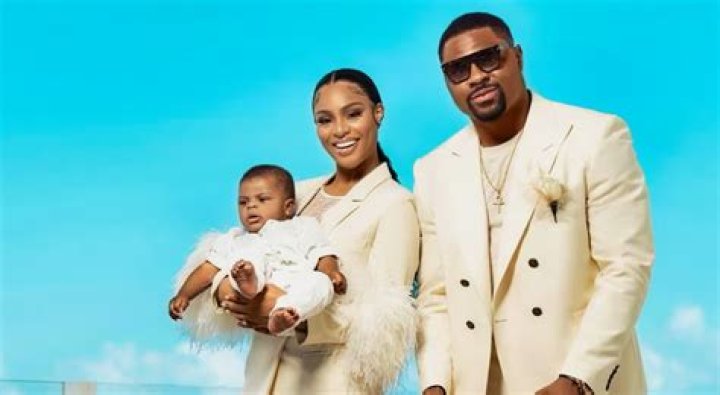 Who Is Brianna Perry? Meet The Famous Singer That Loves Khalil Mack! |